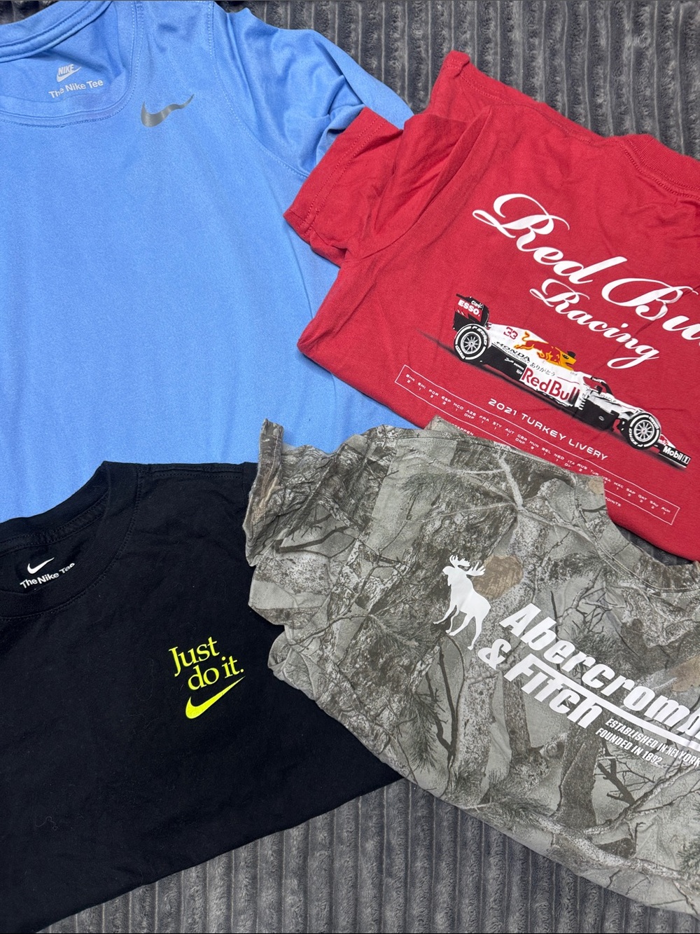 Boys Nike /Abercrombie Bundle of clothing